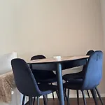 Appartement Umbrella House *