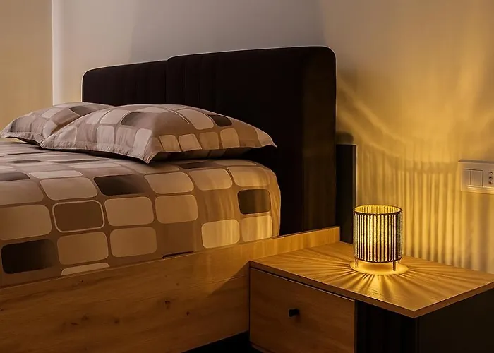 Umbrella House * Tirana