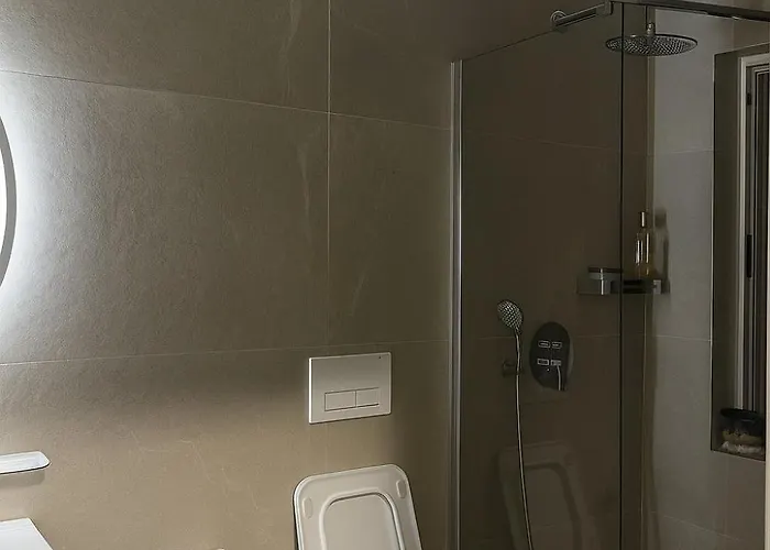 Apartament Umbrella House