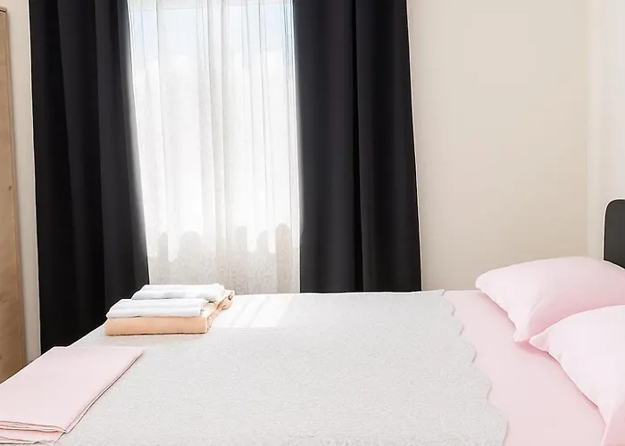 Umbrella House Lägenhet *