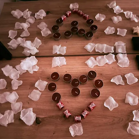 Umbrella House דירה טיראנה