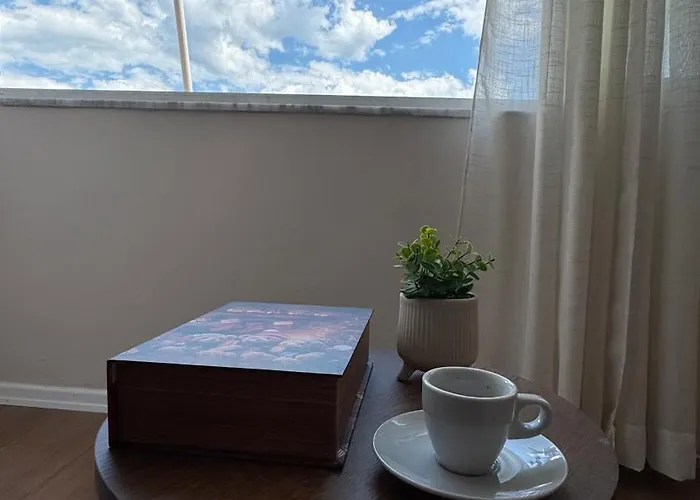 Umbrella House Apartment